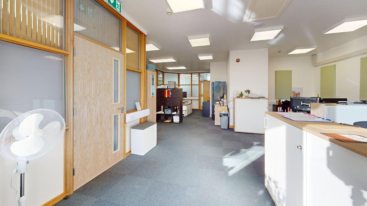 Unit-G10-Stirling-House-Photo-3